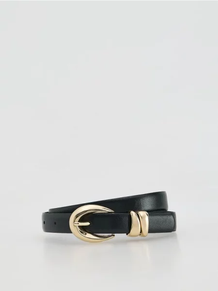 Reserved з декоративною пряжкою чорний