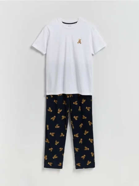 Reserved Set pijama din două piese cu imprimeu alb