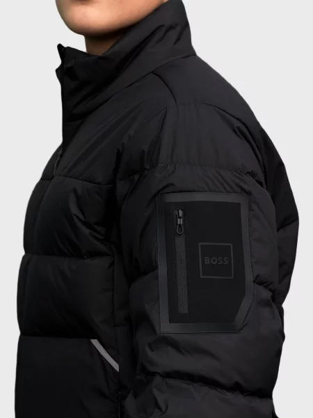 Куртка Boss чорна