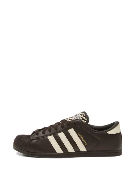 Top Adidas maro