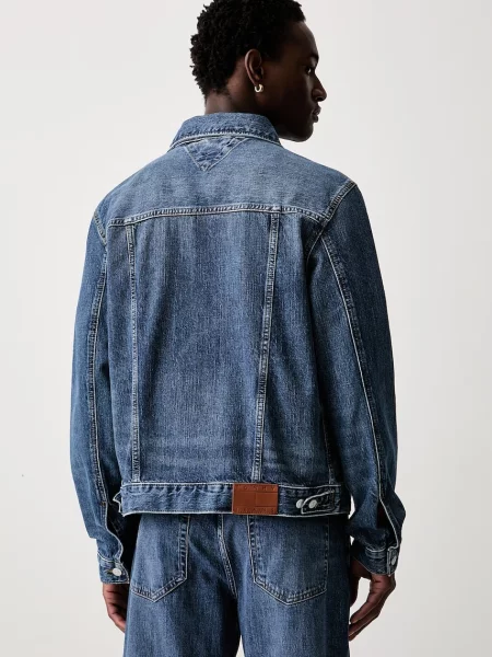 Kurtka jeansowa o kroju krój regular fit z czystej bawełny model RYAN' Tommy Jeans niebieska