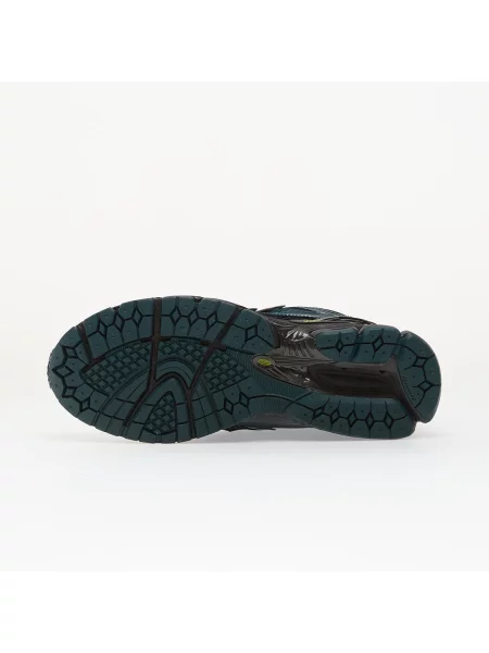 Superge New Balance črna