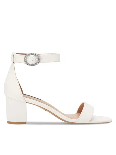 Nine West Сандали бял