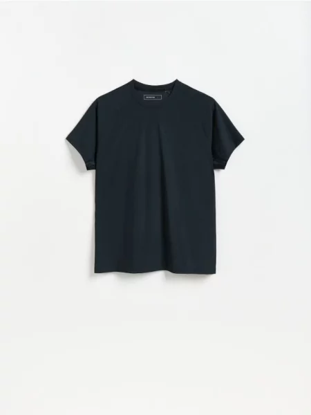 Reserved Tricou regular fit uni negru
