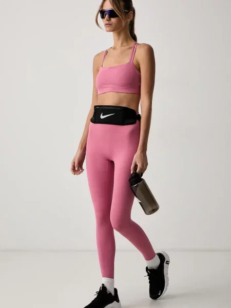 Pantaloni sport Nike roz