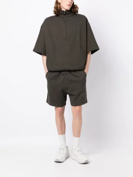 Σορτς Fear Of God Essentials με αυτόγραφο μαύρο