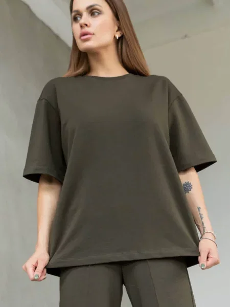 Футболка зелена