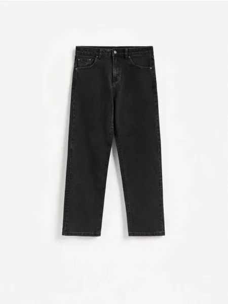 Reserved Blugi straight cu lungime scurtată negru