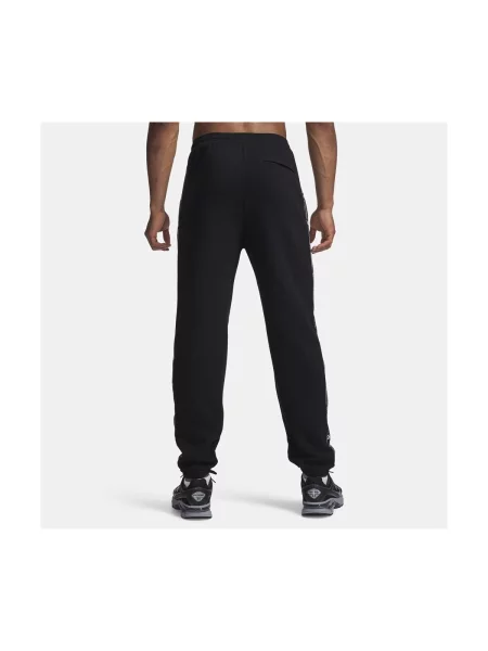 Pantaloni Under Armour negru