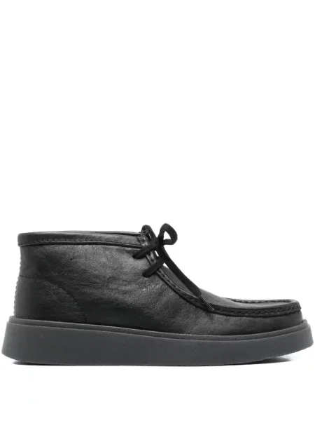 Botine Clarks cu șireturi din piele negru