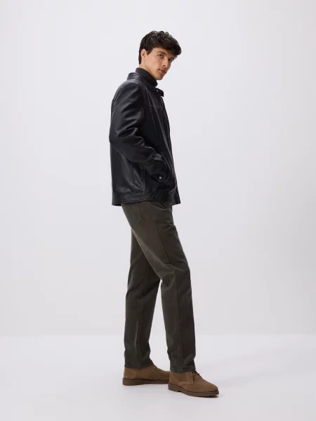 Кожаная куртка Reserved с воротником стойка черная