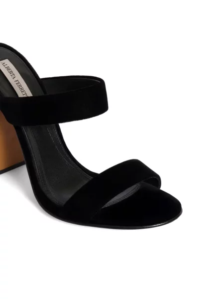 Sandale Alberta Ferretti cu bretele negru