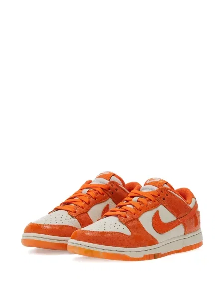 Sneakerși Nike Cortez din piele portocaliu