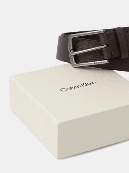 Calvin Klein Pas Casual Pin Buckle Pebble rjava