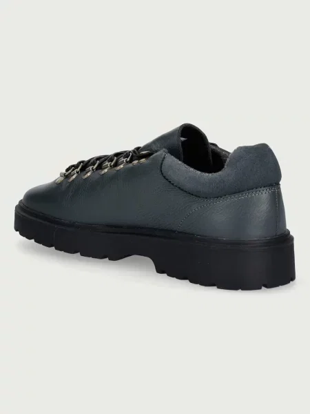 Кожаные кроссовки Lacoste