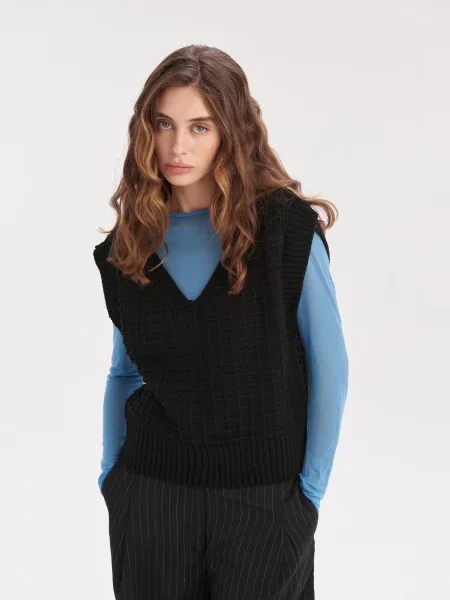 Жилет MEREZHKA вовна/акрил чорний