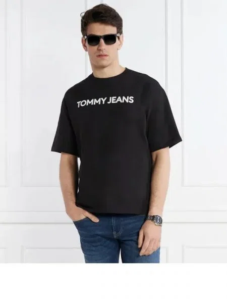 Tommy Jeans Tricou | Oversize fit negru