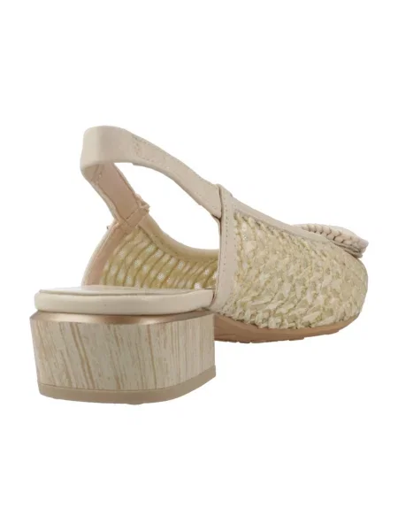 Pantofi Hispanitas bej