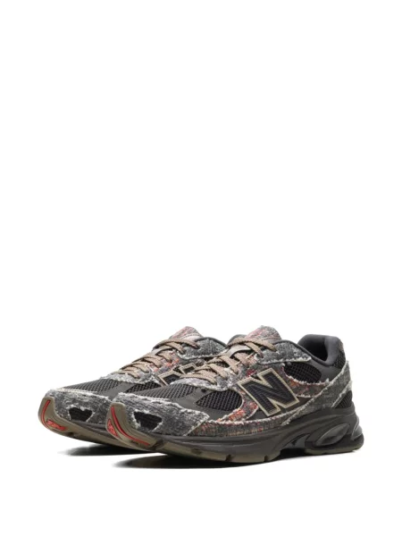 Sneakers New Balance με φθαρμένο εφέ πράσινο