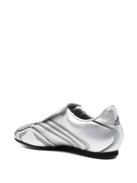 Sneakerși Adidas argintiu