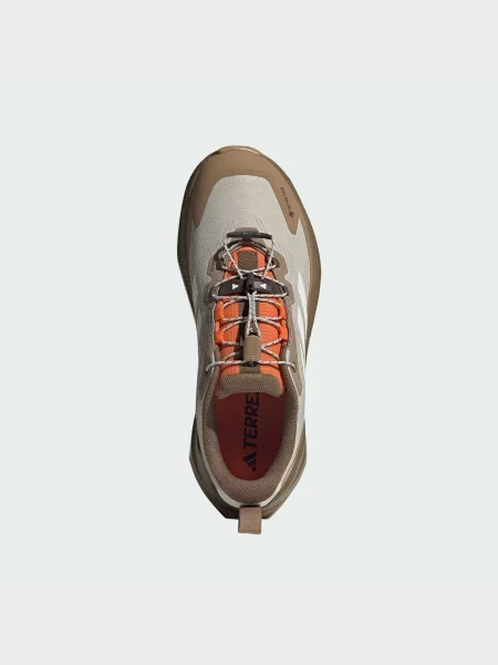 Кроссовки Adidas Terrex бежевые