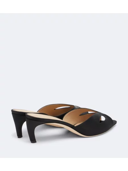 Papuci tip mules Victoria Beckham din satin negru