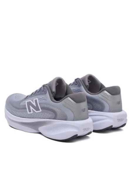 Běžecké boty New Balance fialové