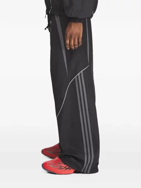 Pantaloni Adidas negru