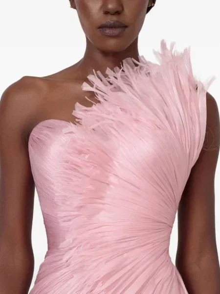 Rochie maxi Iris Serban cu un umăr gol de costum roz