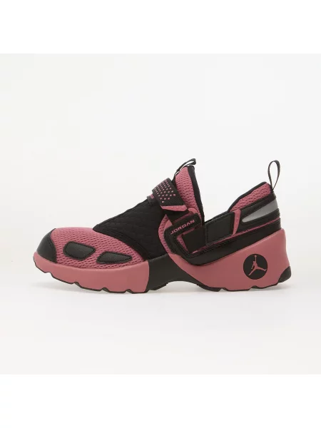 Сникърси Jordan Trunner LX Black/ Desert Berry-Reflective Slvr EUR 36 черно