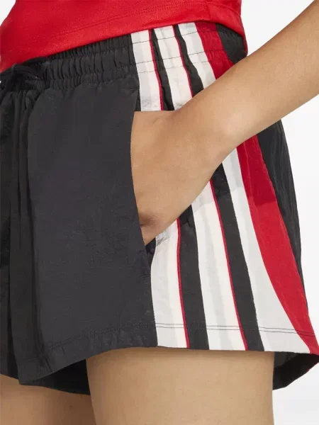 Top Adidas cu dungi negru