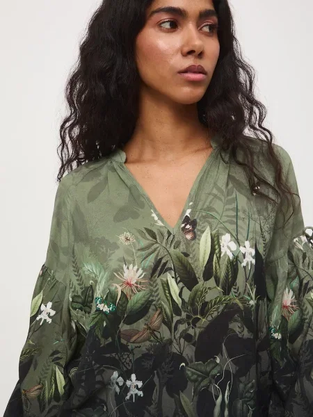 Блузка Medicine