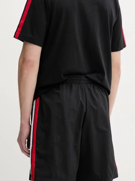 Adidas шорти