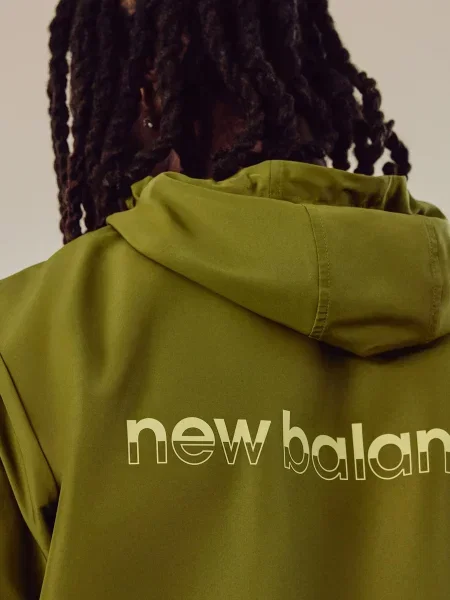 Вітровка New Balance зелена