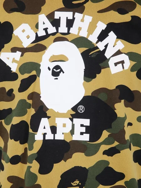 Tricou A Bathing Ape® cu imagine cu model camuflaj galben