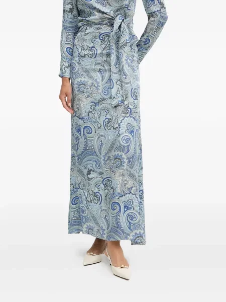 Rochie maxi Guess cu imagine cu model paisley albastru