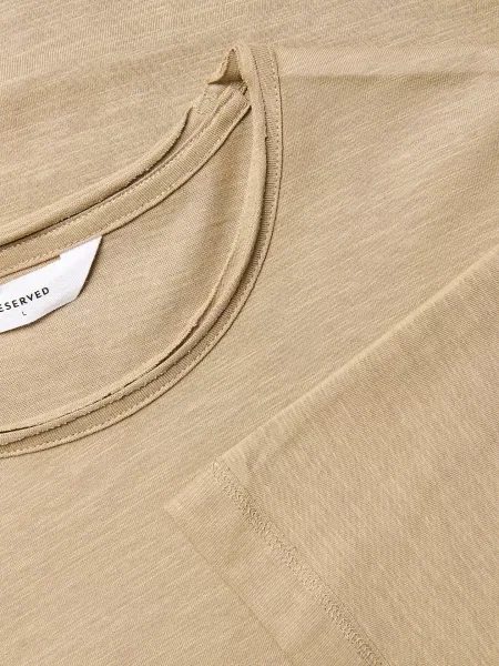 Reserved Гладка футболка regular fit бежевий