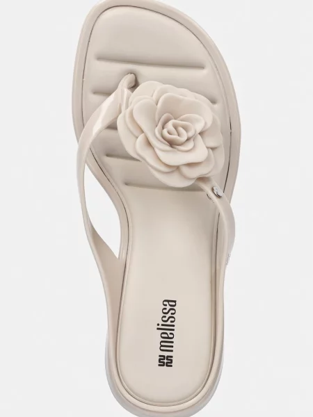 Вьетнамки Melissa на низком каблуке