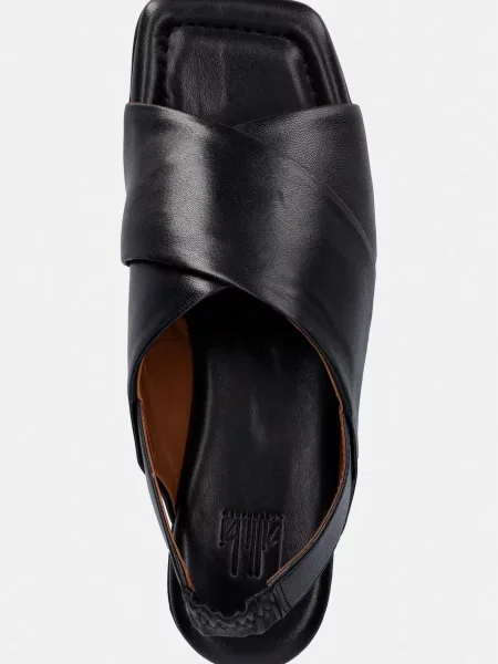 Кожаные босоножки Billi Bi