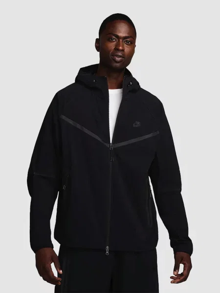 Свитер Nike черный