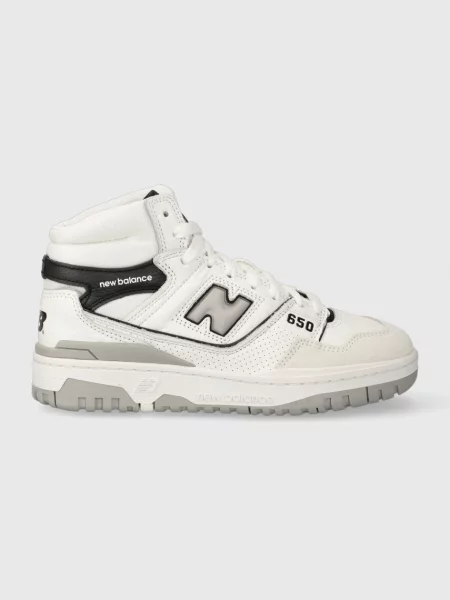 Маратонки New Balance бяло