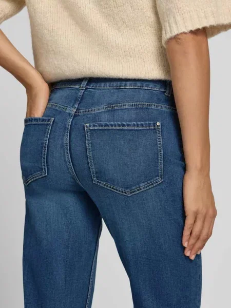 Jeansy Bootcut z 5 kieszeni Christian Berg Woman niebieskie