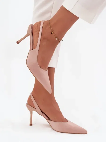 Полуотворени обувки Boto с отворена пета бяло