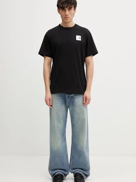 Футболка The North Face