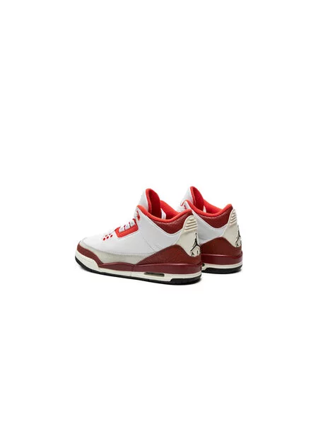 Sneakersy Nike bílé
