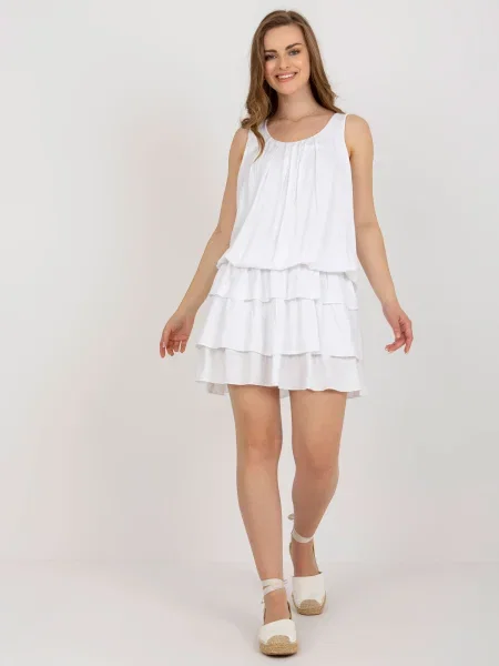 Rochie fără mâneci Fashionhunters de costum alb