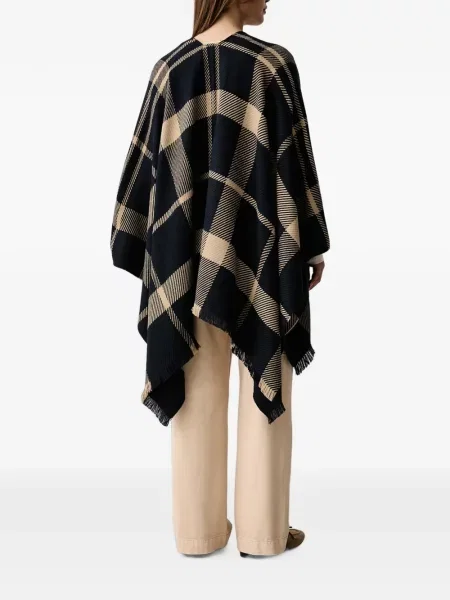 Poncho Barbour cu franjuri în carouri