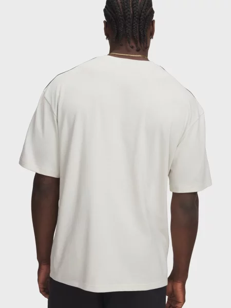 Футболка Under Armour біла