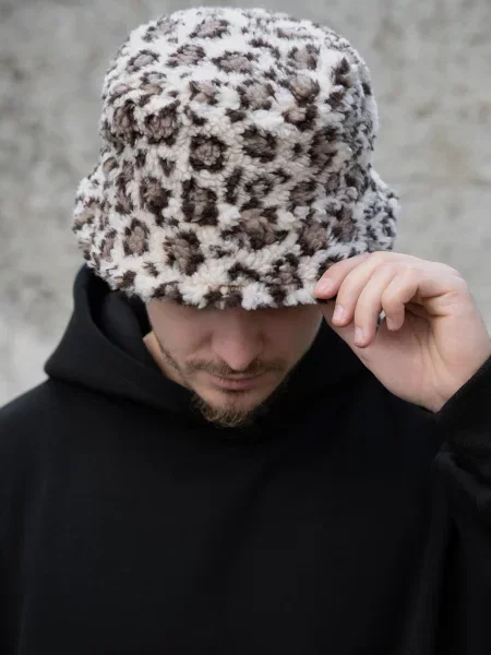 Шляпа Without черная