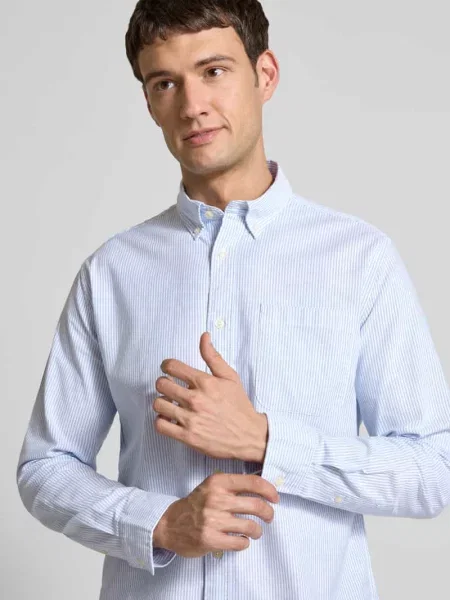 Koszula casualowa o kroju regular fit z mieszanki bawełny model ‘REGRICK’ Selected Homme biała